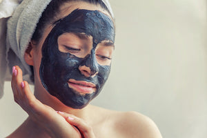 How to Apply a Facial Mask